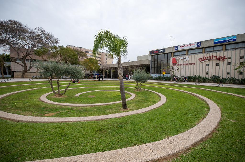 Apropo Hotel Ramat Gan Ngoại thất bức ảnh